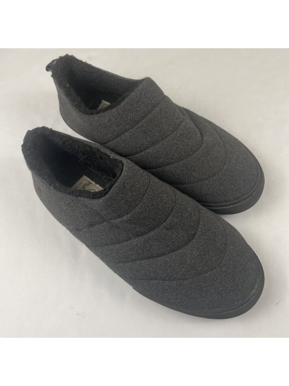 Hurley Arlo Puff Slippers Men’s 12 Clog Indoor Outdoor Faux Fur Lining Black